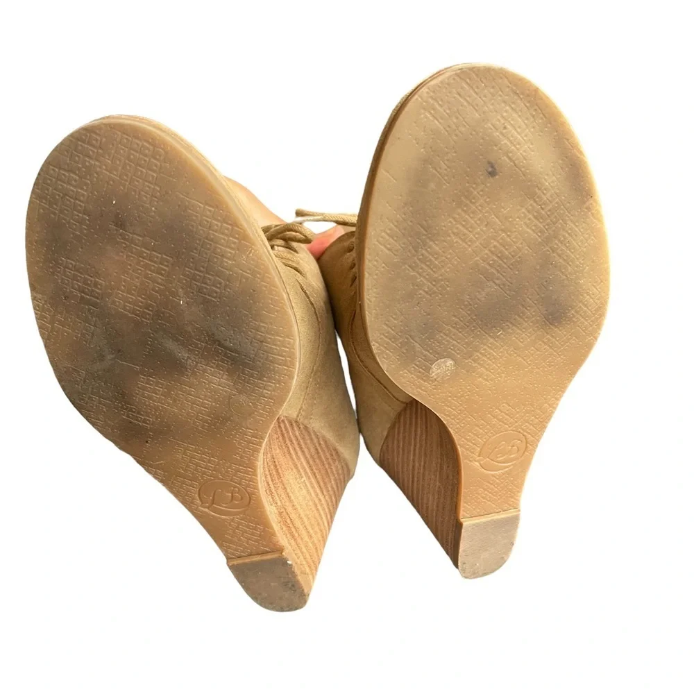 Lucky Brand Tan Leather Upper Bootie Size: 9.5‎